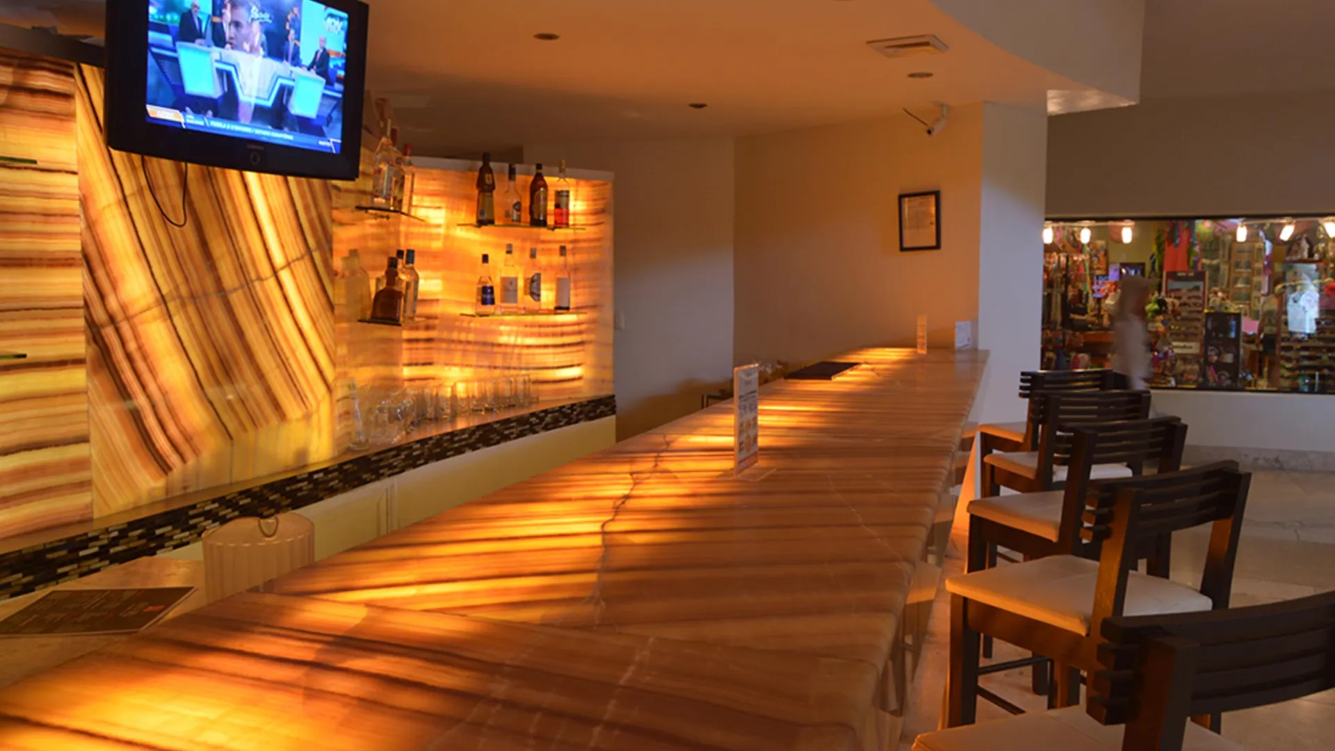 Hotel Adhara Hacienda Cancun