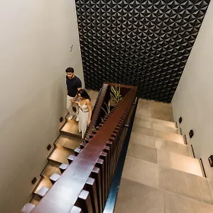 Ontico Urban Design מלון מרידה