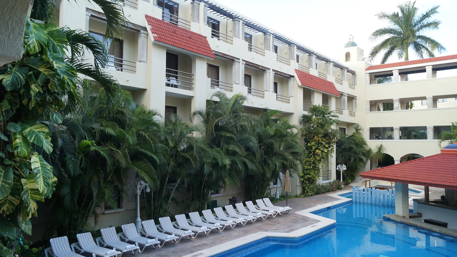 Adhara Hacienda Cancún México